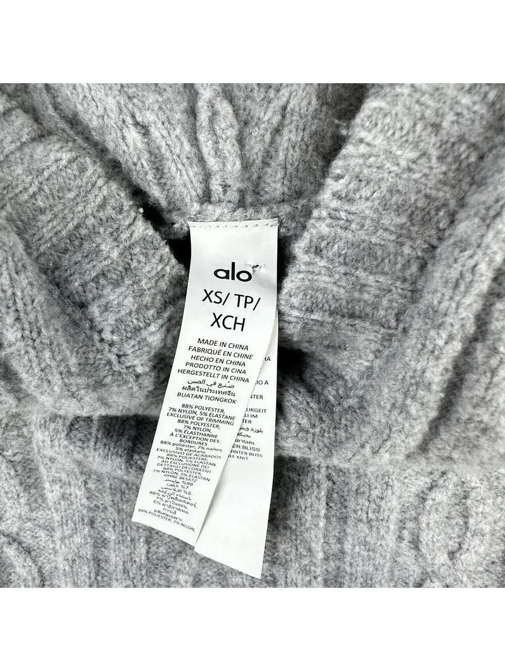 Alo Yoga alo yoga